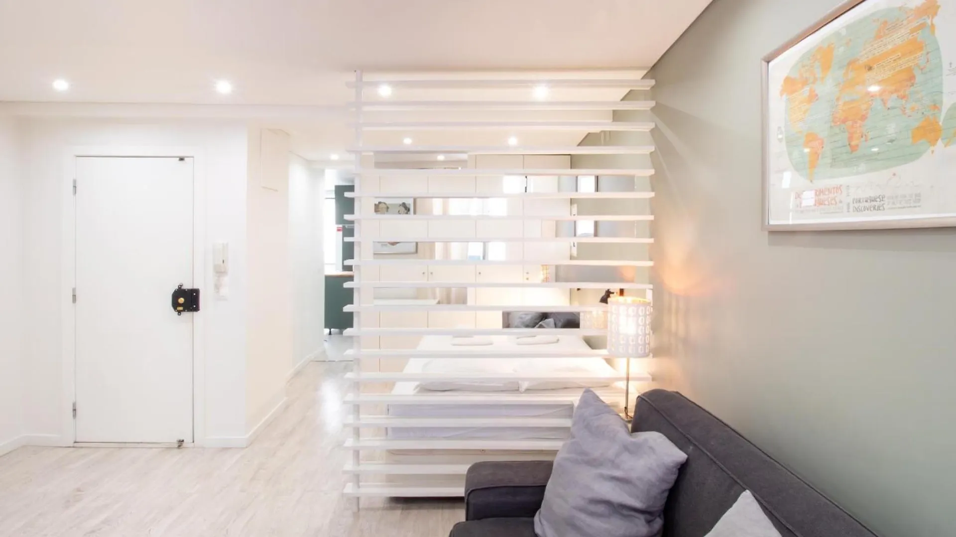 Madalena Second Floor Appartement Lissabon