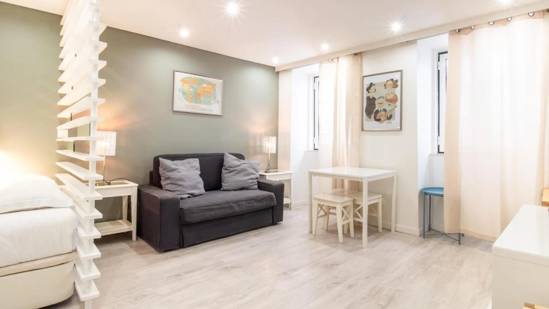 Madalena Second Floor Appartement Lissabon